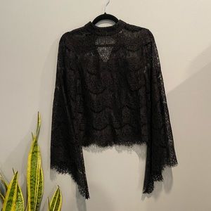 Venus lace long sleeve